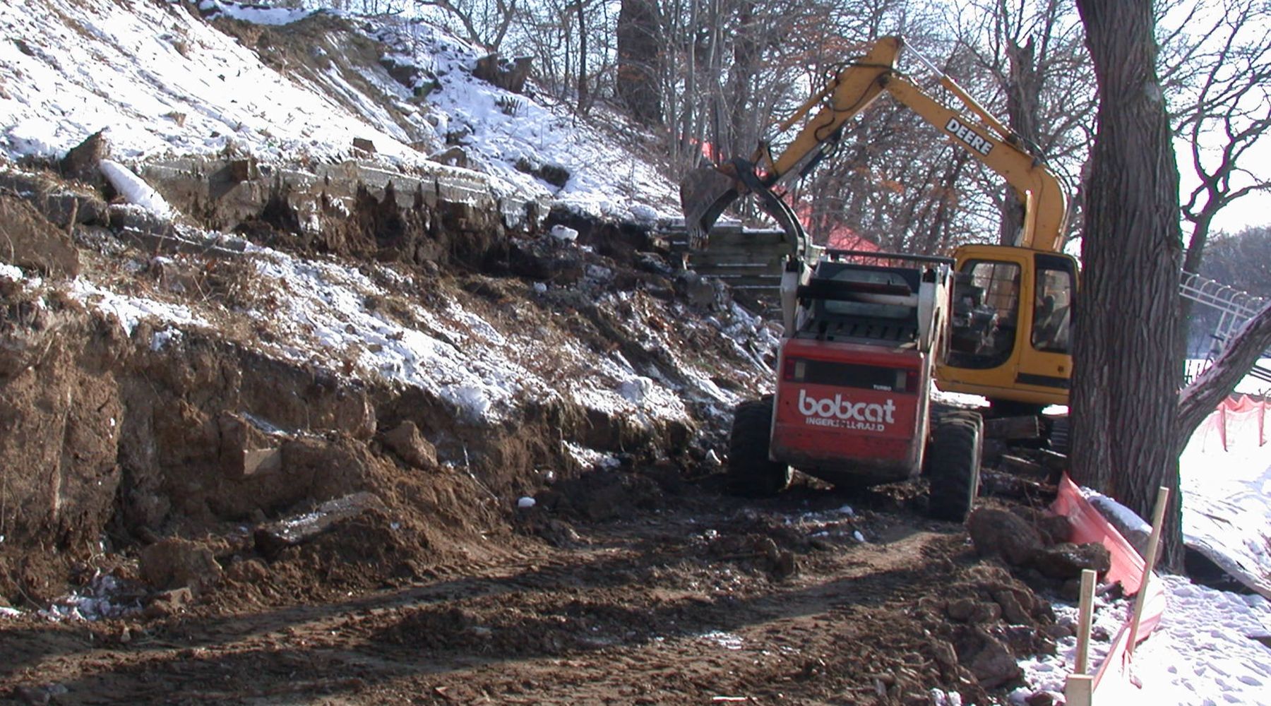 MEB Enterprises excavator working on a Minnesota jobsite